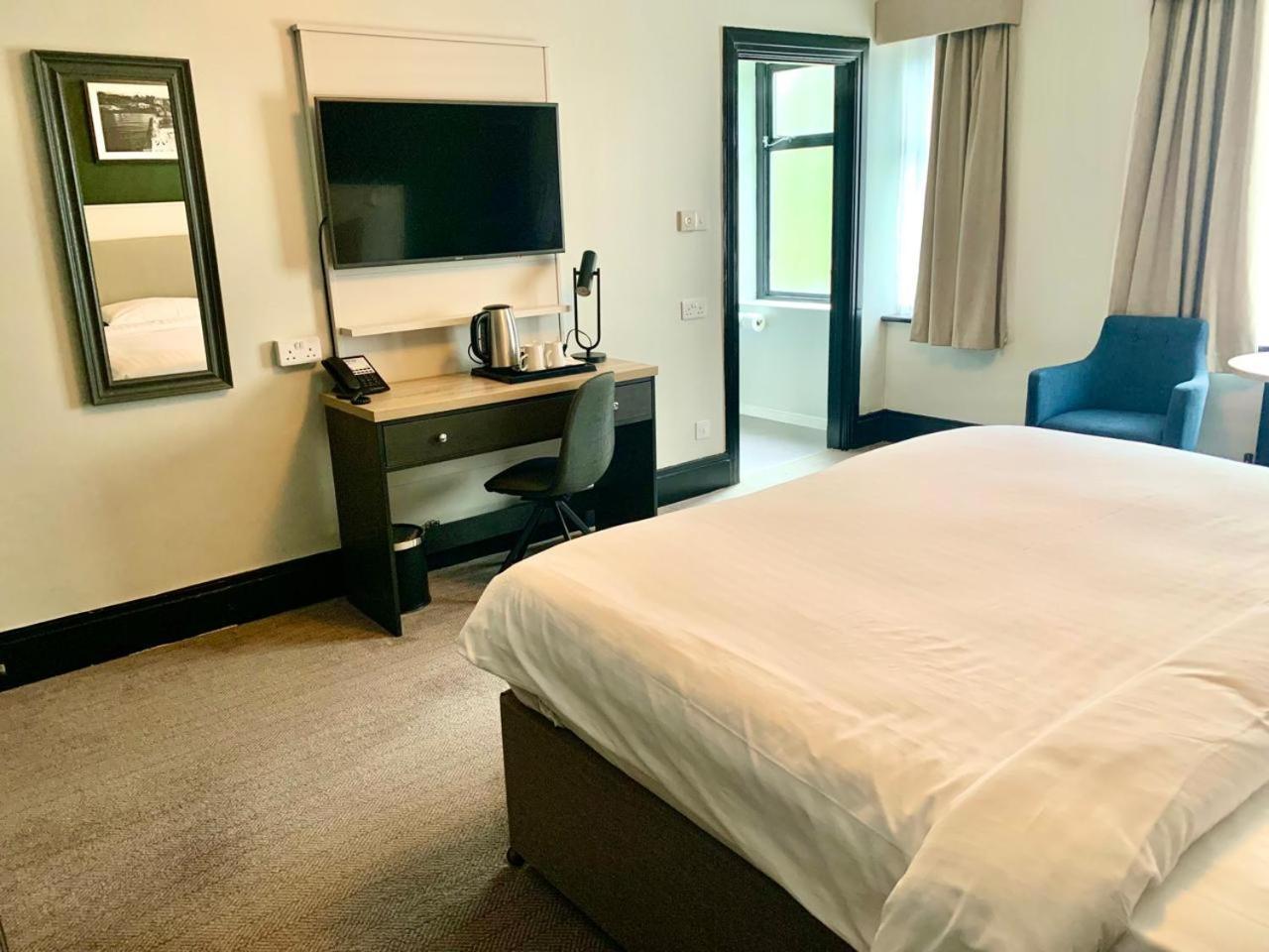 Park Inn By Radisson בורנמות' מראה חיצוני תמונה