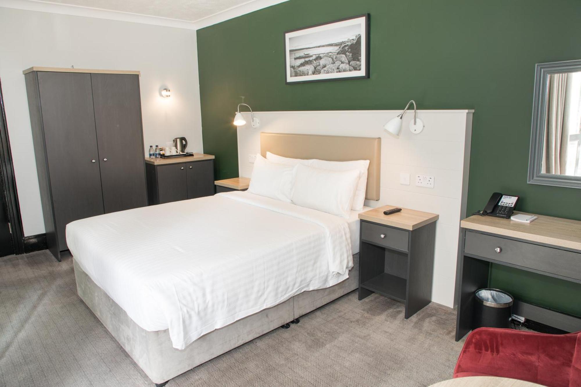 Park Inn By Radisson בורנמות' מראה חיצוני תמונה