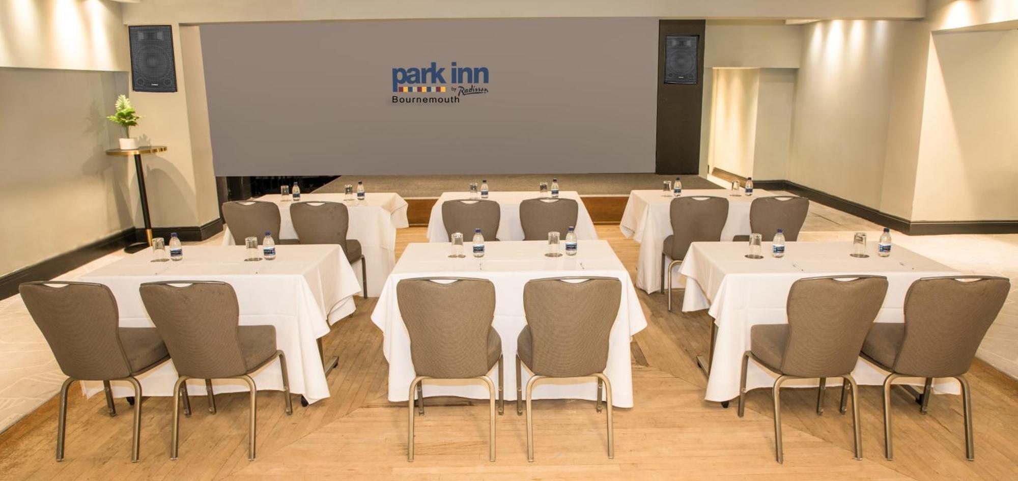 Park Inn By Radisson בורנמות' מראה חיצוני תמונה